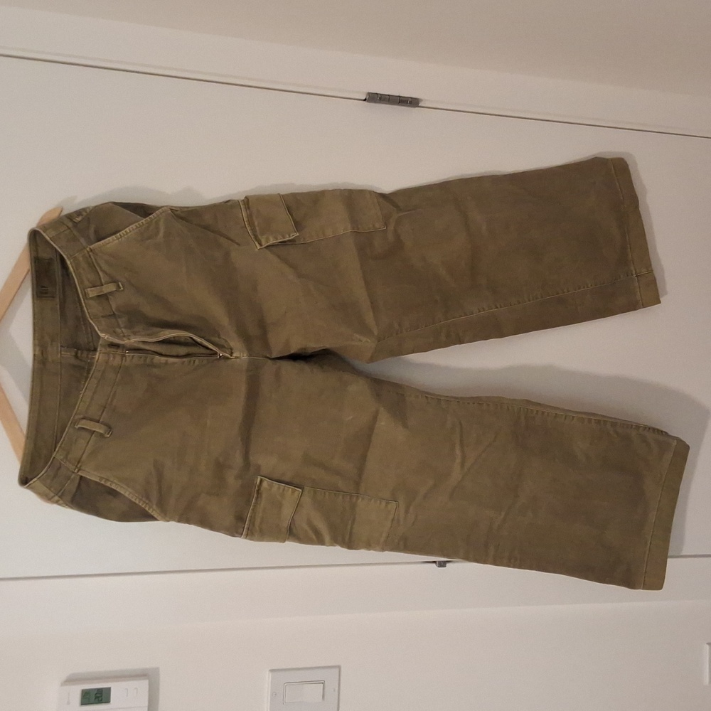 Gap loose khaki cargo